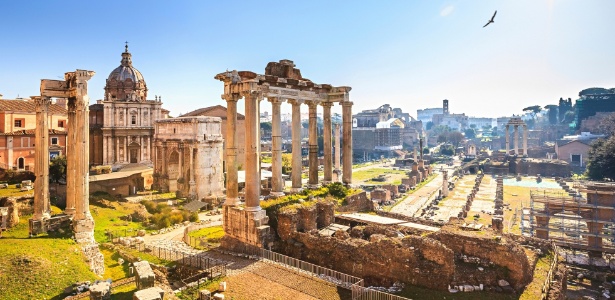 Vista das ruínas do Fórum Romano, em Roma - ThinkStock