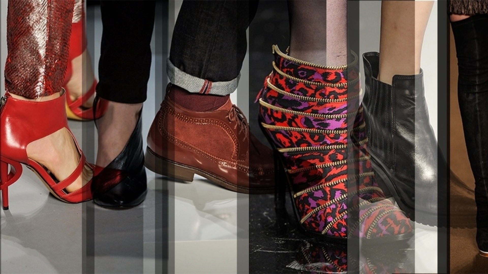 No SPFW, além das tendências apresentadas para roupas, também são mostradas para sapatos e acessórios. Para o Inverno 2014, a grande novidade em termos de sapatos são as botas com a parte de trás aberta - Agência Fotosite