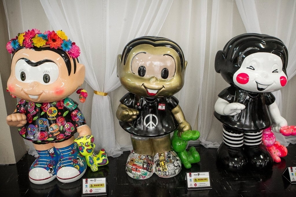 07.nov.2013 - Esculturas da Mônica Parade 2013 expostas na sede da Maurício de Sousa Produções, em São Paulo - Rodrigo Capote/UOL