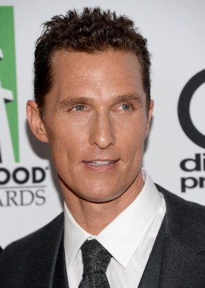 Matthew McConaughey no tapete vermelho do Hollywood Film Awards, em 2013 - Getty Images