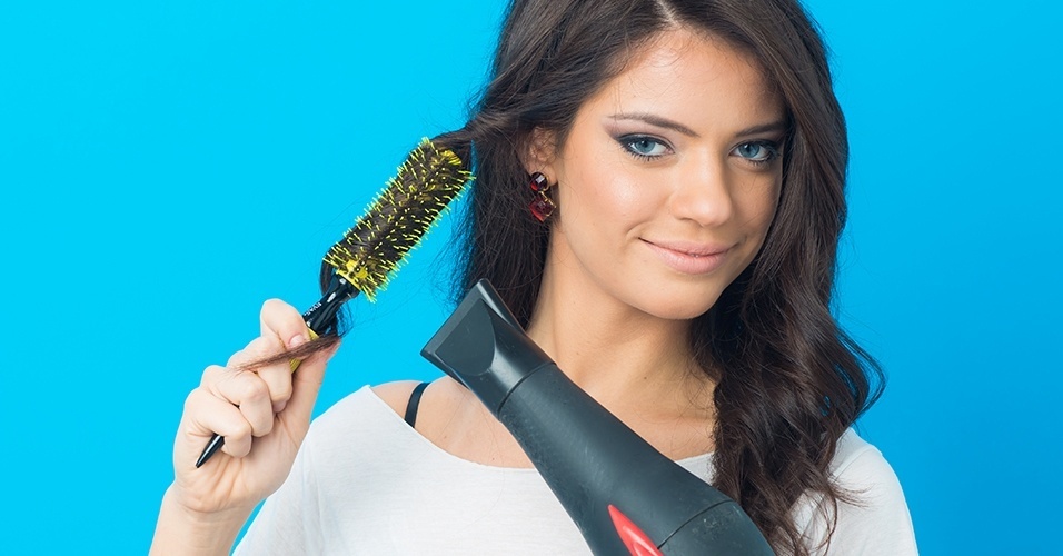 Três formas de usar os cabelos de lado; inspire-se nas famosas - Cauê Moreno/UOL