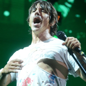 9.nov.2013 - Anthony Kiedis, vocalista do Red Hot Chili Peppers - Antonio Scorza/UOL - Antonio Scorza/UOL