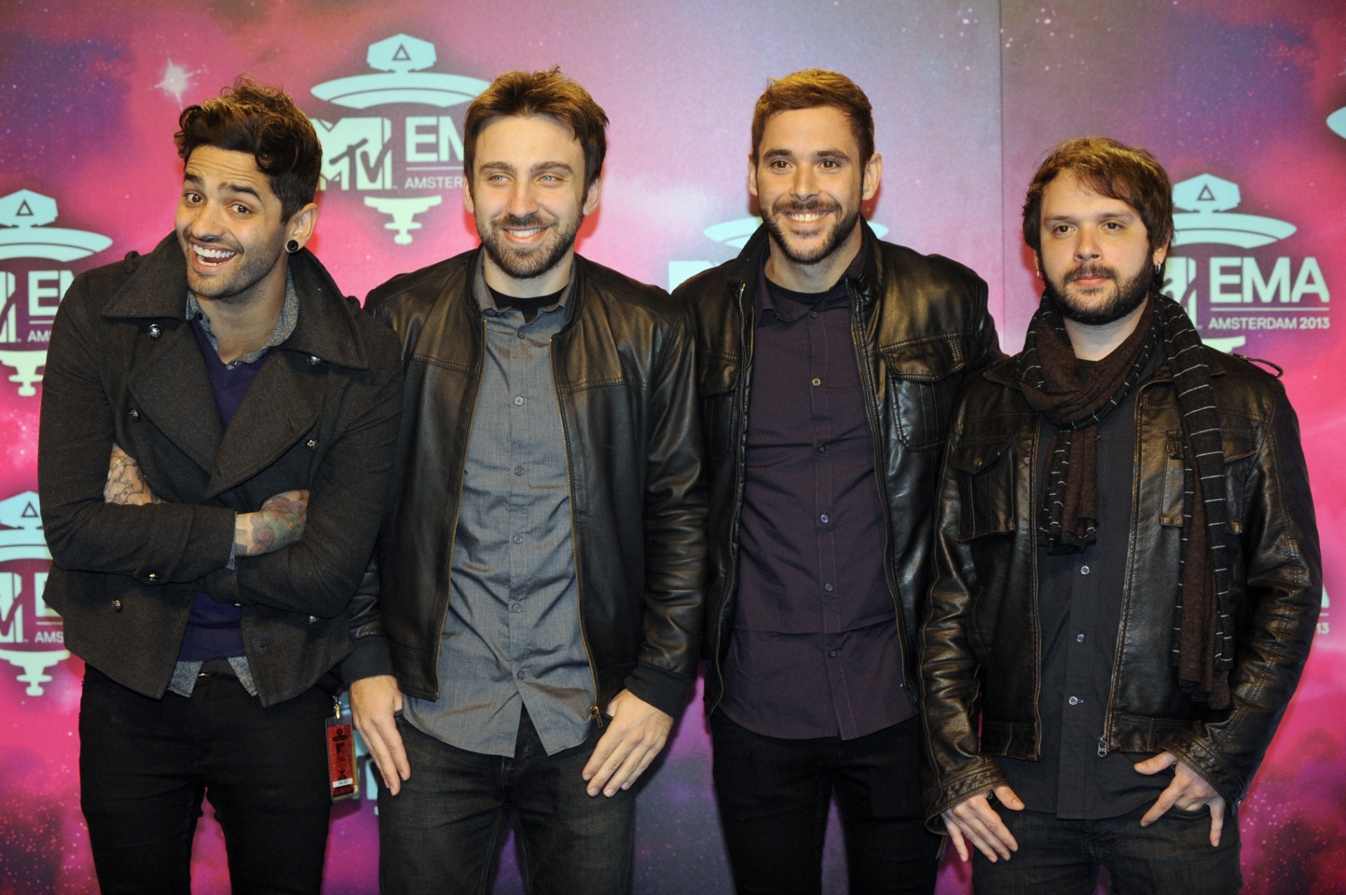 A banda brasileira Fresno, que concorreu na categoria artista global, do EMA, da MTV, ao lado de Justin Bieber e One Direction; evento acontece em Amsterdã, na Holanda - John Thys/AFP