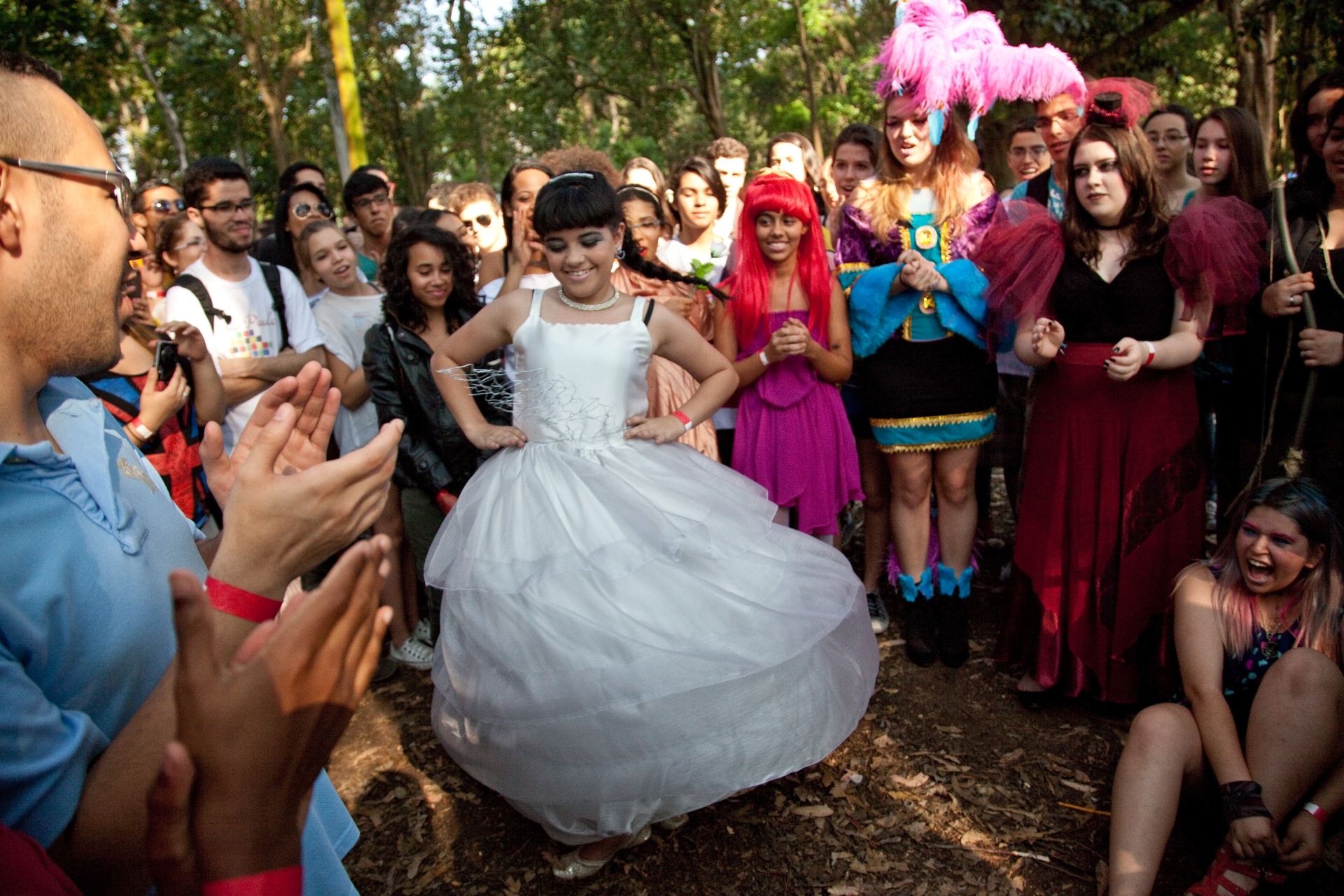 10.nov.2013 - Diversos fãs da saga "Jogos Vorazes" refazem cenas do filme, cuja segunda parte, subtitulada "Em Chamas", estreia nos cinemas em novembro deste ano - Simon Plestenjak/UOL