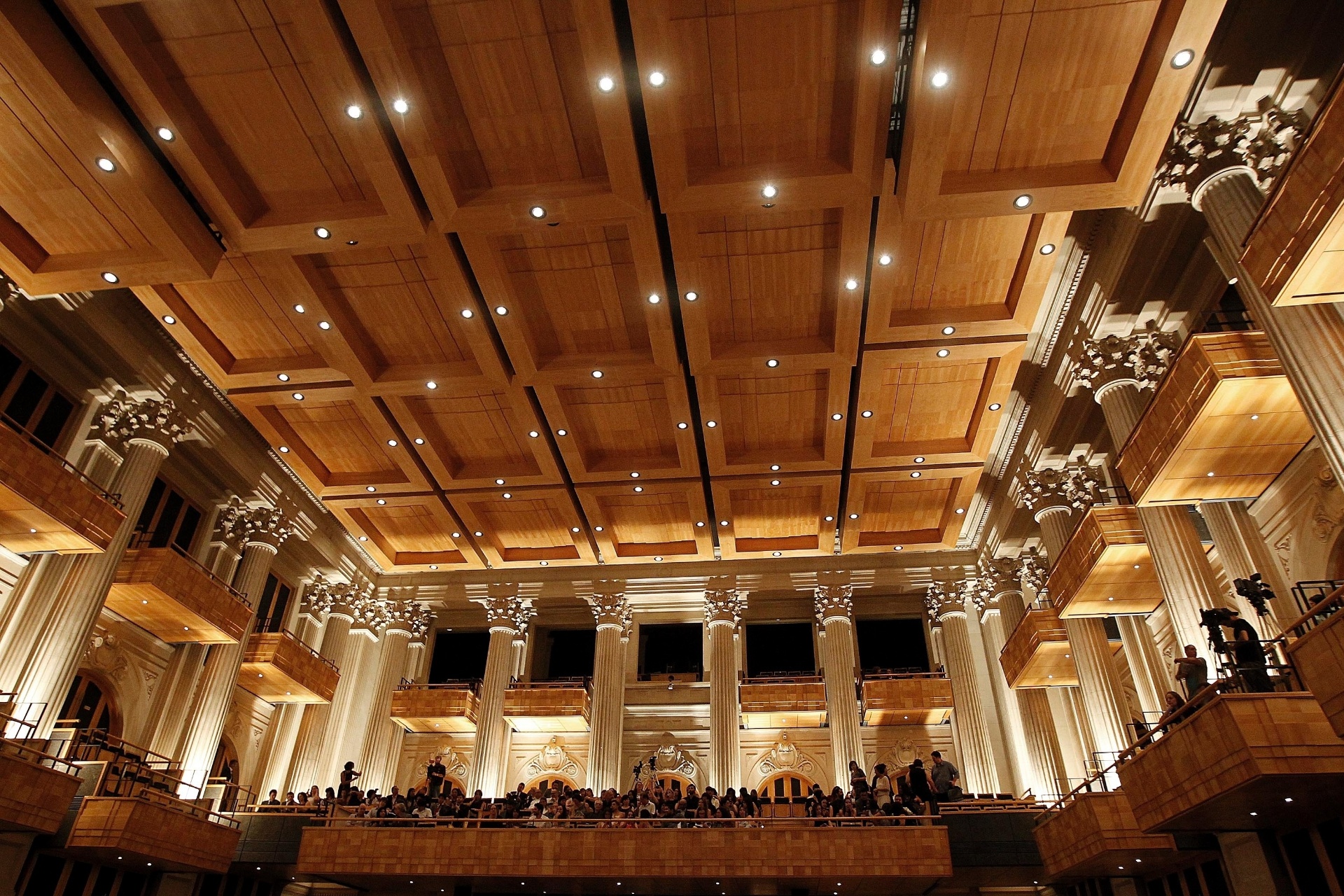 13.nov.2013 - Prêmio Jabuti 2013 é realizado na Sala São Paulo, no centro da capital paulista - Reinaldo Canato/UOL
