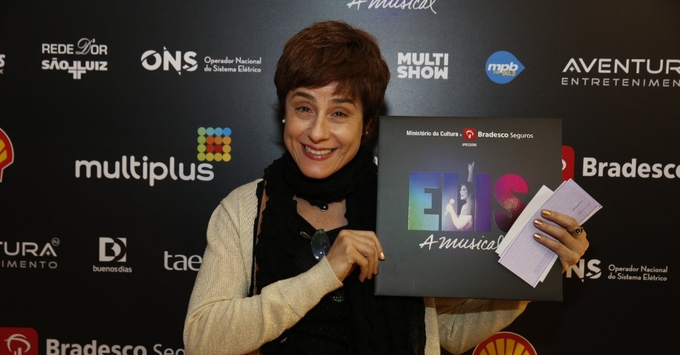 14.nov.2013 - Soraya Ravenle prestigiou a exibição do musical "Elis, A Musical", no Rio