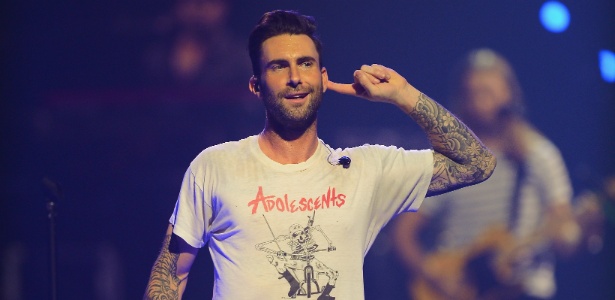 Adam Levine, do Maroon 5, cantará o tema de "Mesmo Se Nada Der Certo" - Getty Images