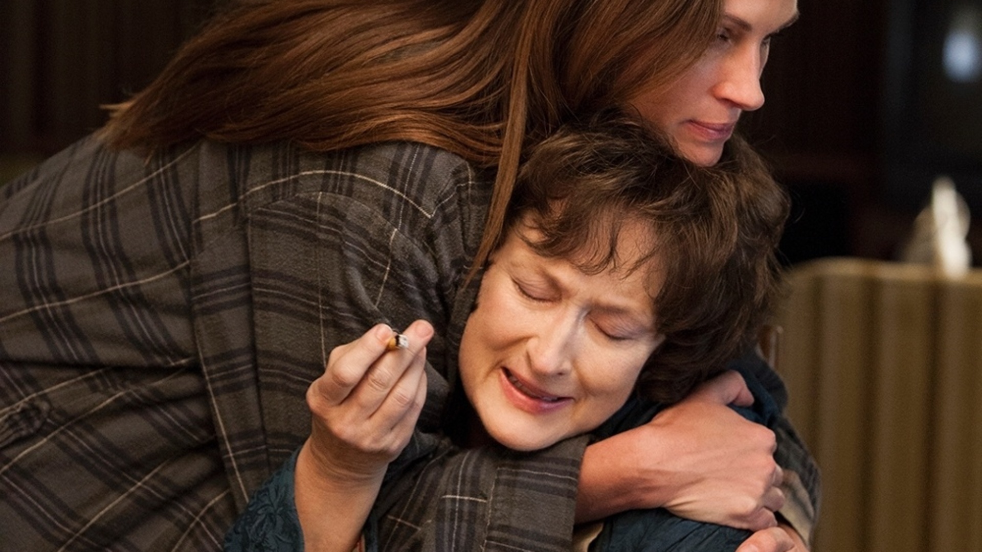 Julia Roberts e Meryl Streep em cena do filme "Álbum de Família", de John Wells - Divulgação