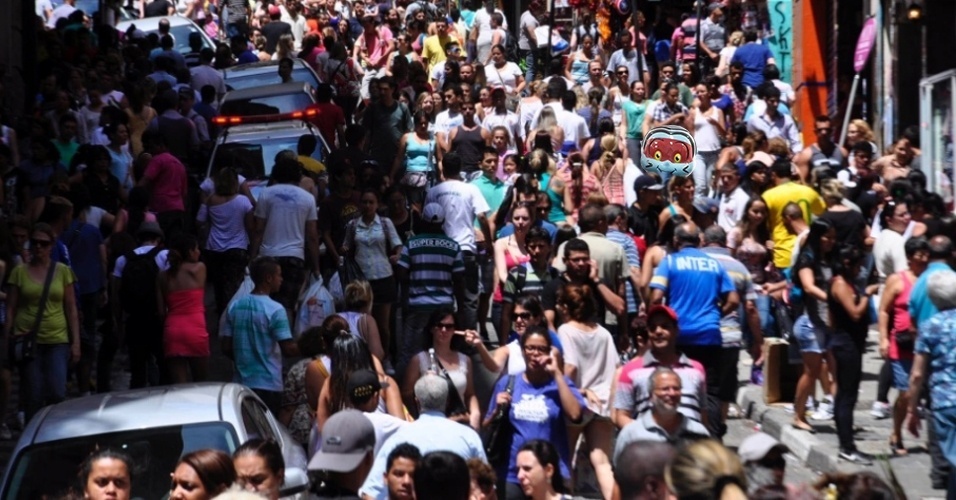 Onde está Mônica - 25 de Março - Montagem - Arte UOL/Cris Faga/Fox Press Photo/Estadão Conteúdo