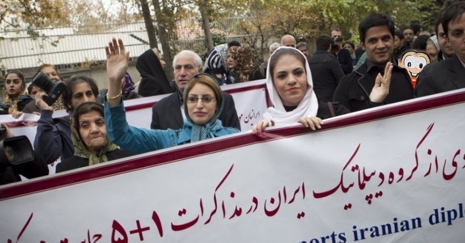 Onde está Mônica - Protesto no Irã - Montagem - Arte UOL/Ahmad Halabisaz/Xinhua