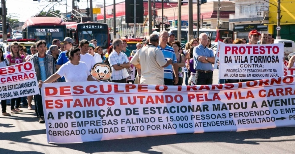 Onde está Mônica - Vila Carrão - Montagem - Arte UOL/Alexandre Mantovani/Futura Press/Estadão Conteúdo