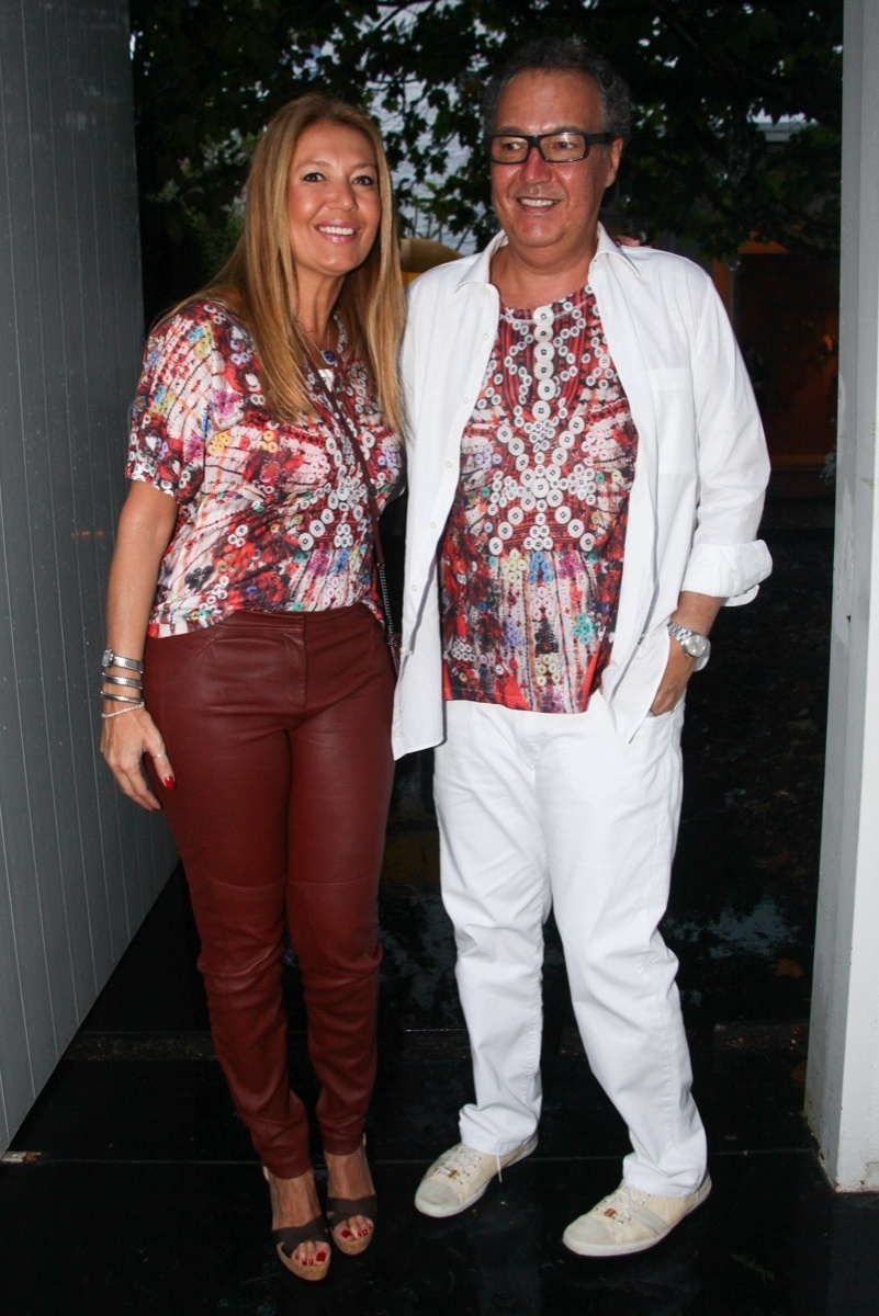 23.nov.2013 - Donata Meirelles e o marido, Nizan Guanaes, no aniversário da jornalista Ticiana Villas Boas no Jardim Europa, em São Paulo