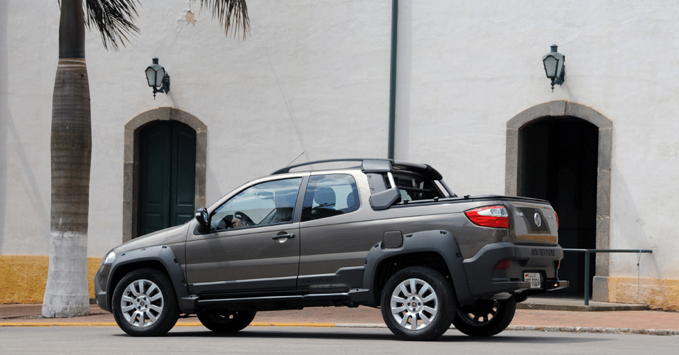 Fiat Strada Adventure Locker 1.8 Dualogic 3 Portas - Murilo Góes/UOL