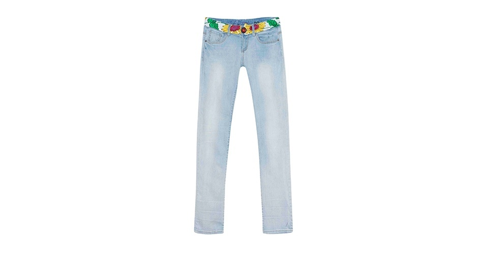Calça jeans com cós estampado; R$ 389, na Desigual (Tel.: 11 3662-5704) - Divulgação