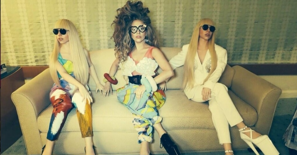Em tamanho real, Lady Gaga tem boneca que canta