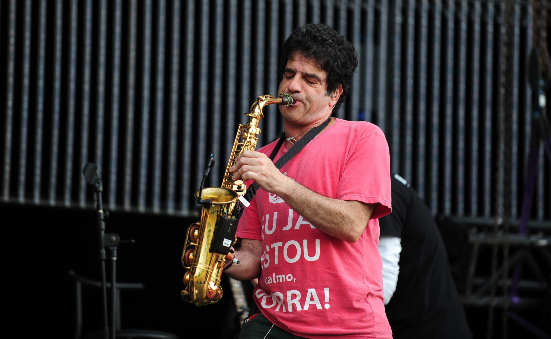 29.nov.2013 - George Israel, saxofonista do Kid Abelha, um dos idealizadores do show com holograma e amigo pessoal de Cazuza. - Junior Lago/UOL