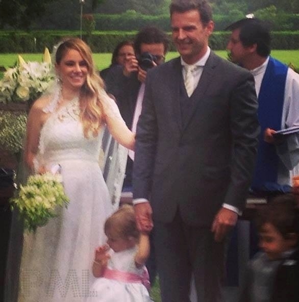 30.nov.2013 - Juliana Baroni se casou com o empresário Eduardo Moreira. A cerimônia foi realizada na Hípica Paulista, em São Paulo