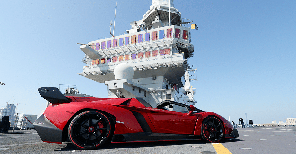 Lamborghini Veneno Roadster - Divulgação