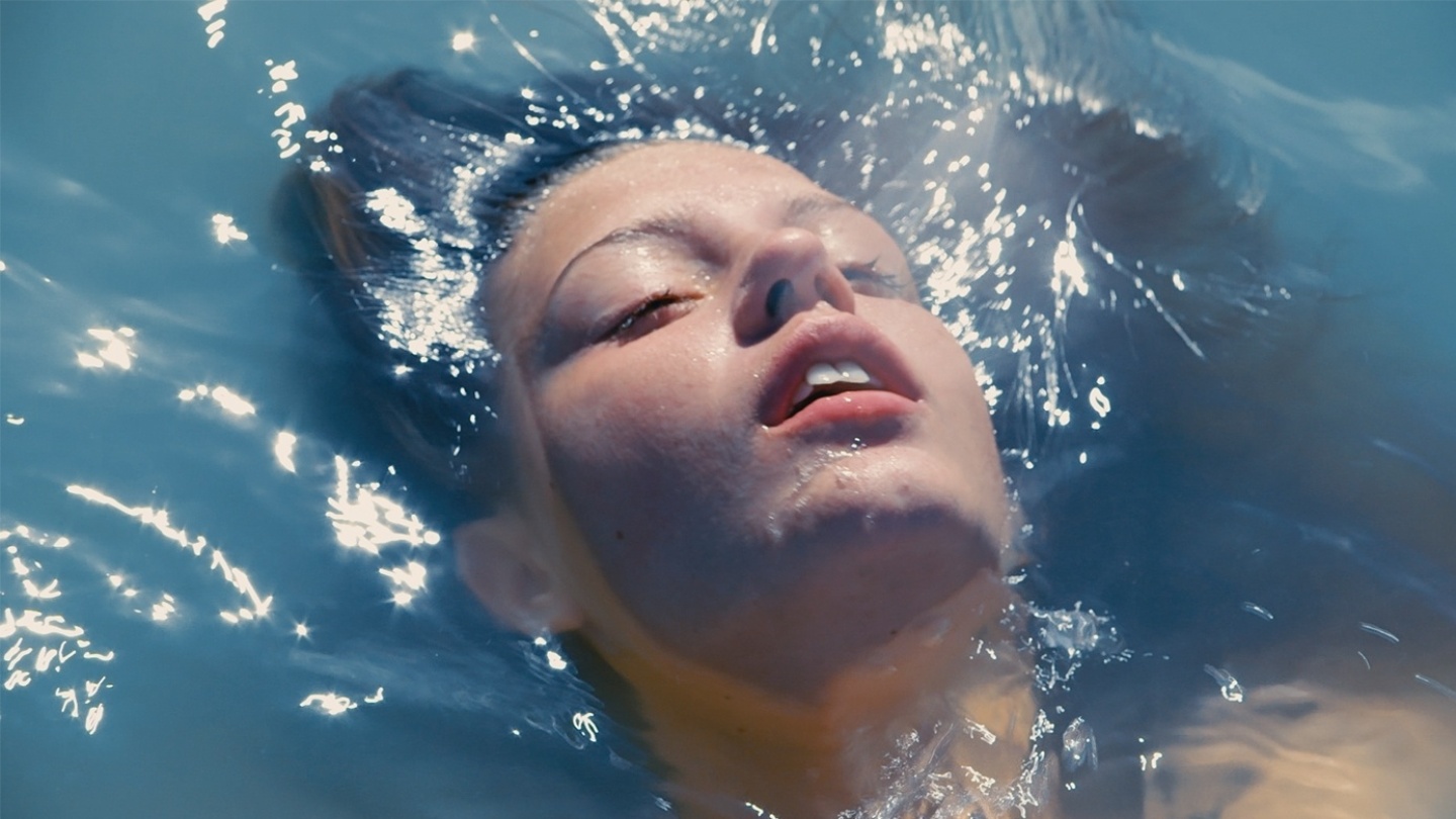 Cena de "Azul É a Cor Mais Quente", de Abdellatif Kechiche - Divulgação/Imovision