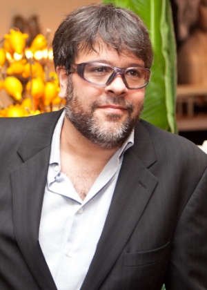 Publicitário PJ Pereira durante jantar oferecido por Nizan Guanaes para o lançar "O Livro do Silêncio" - Bruno Poletti/Folha Press
