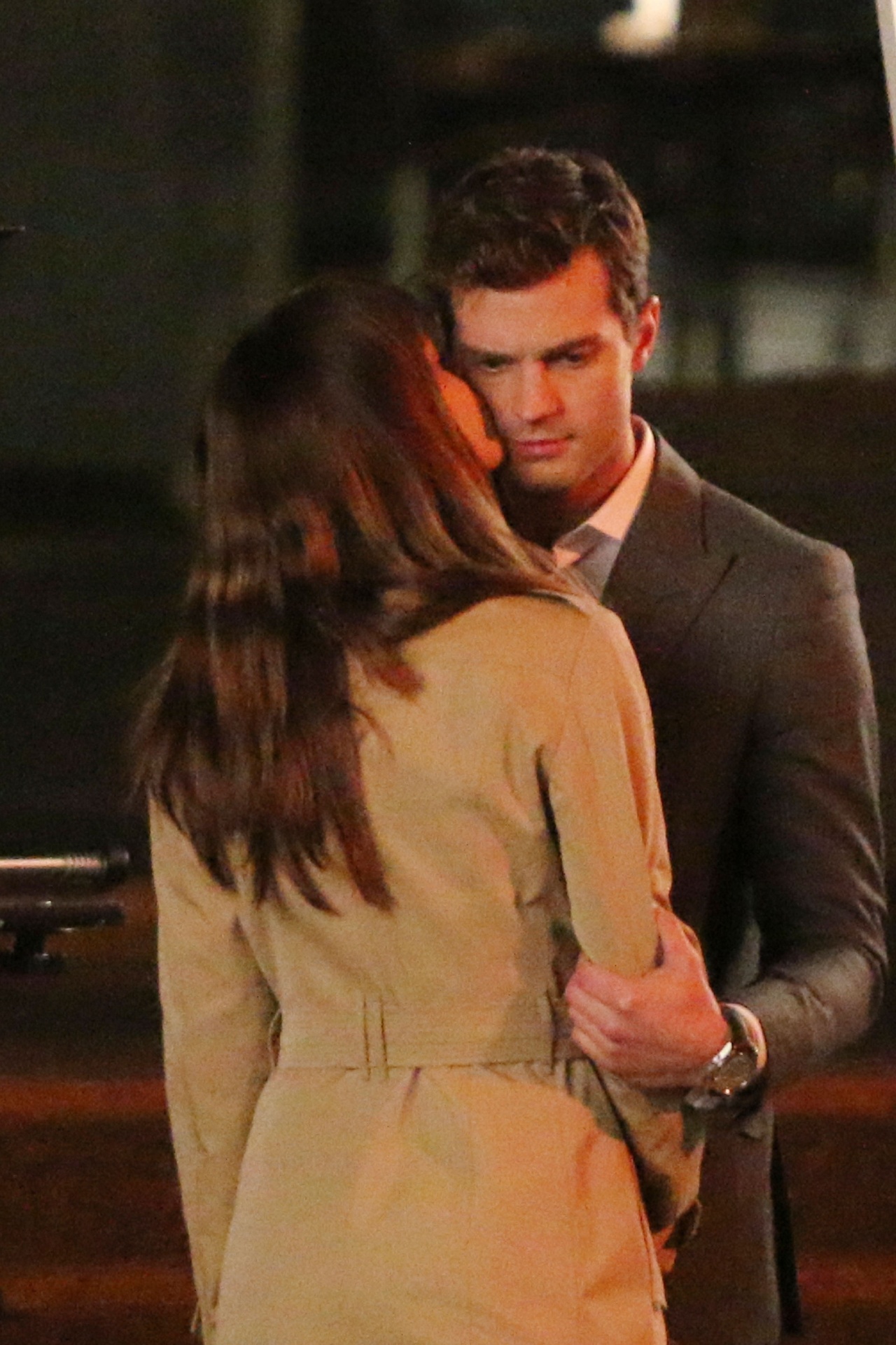 8.dez.2013 - Jamie Dornan e Dakota Johnson filmam cenas de "Cinquenta Tons de Cinza" - Grosby Group