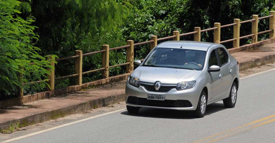 Renault Logan Expression 1.0 2014 - Murilo Góes/UOL