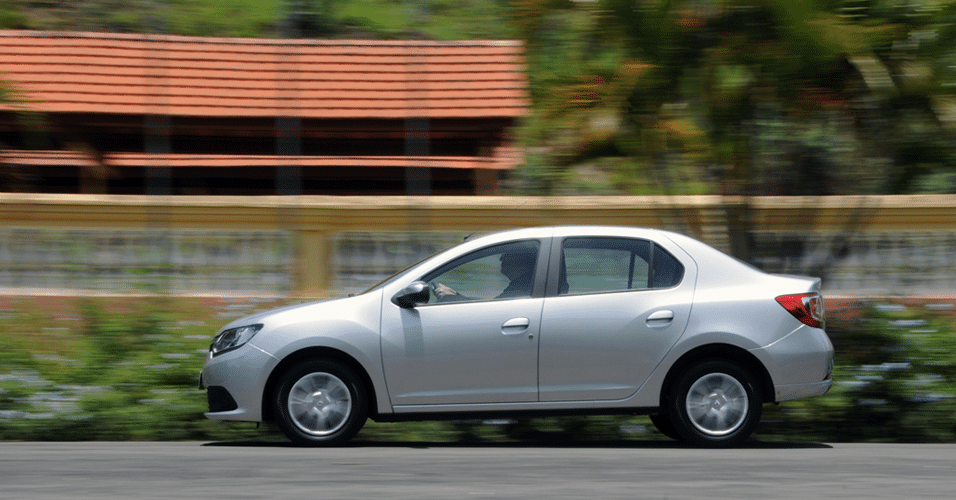 Renault Logan Expression 1.0 2014 - Murilo Góes/UOL