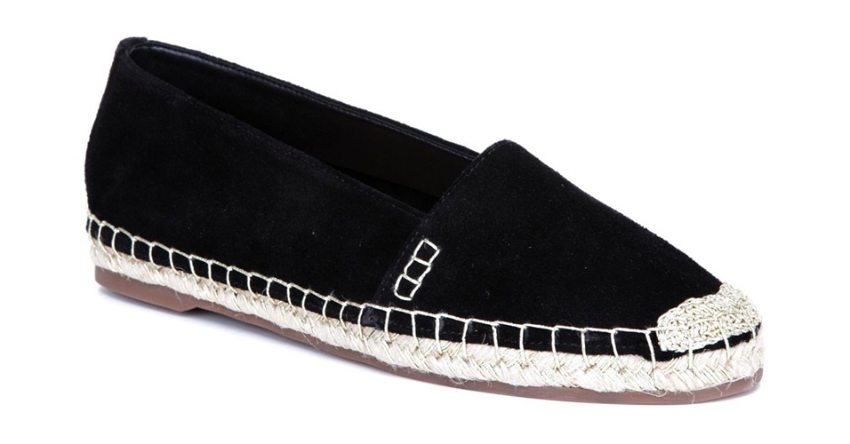 ALPARGATA: Modelo em preto; R$ 260, na Schutz (Tel.: 11 3152-6020) Preço pesquisado em dezembro de 2013 e sujeito a alterações - Divulgação