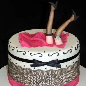 G1 - Confeiteira lucra com bolos eróticos em MT: 'mulheres são