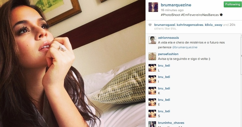 13.dez.2013- Em meio a boatos sobre crise no namoro com Neymar, Bruna Marquezine publica foto em ensaio para revista: "Em fevereiro nas bancas", escreveu a atriz