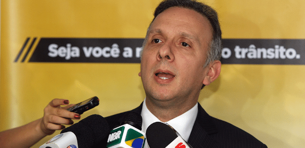 Ministro das Cidades, Aguinaldo Ribeiro, anunciou pessoalmente decisão do Contran desfavorável à Kombi - Rodrigo Nunes/Ministério das Cidades