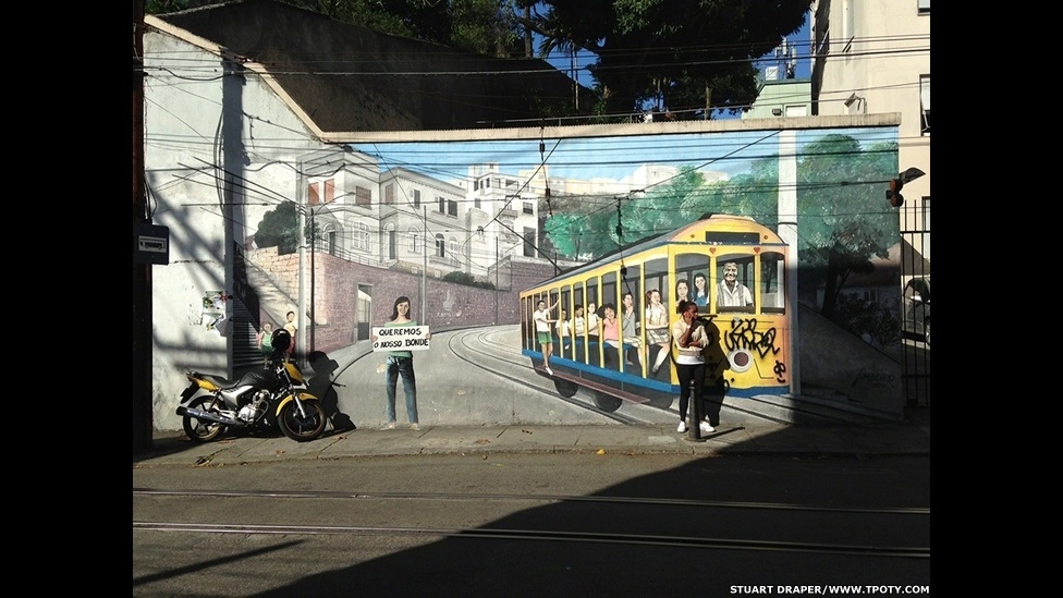 O outro prêmio nesta categoria foi para Stuart Draper, da Grã-Bretanha, com esta foto feita em Santa Teresa, no Rio de Janeiro - Stuart Draper/Travel Photographer of the Year 2013