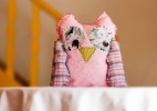 Com retalhos, faça uma almofada de coruja para o quarto da criança - Leonardo Soares/UOL