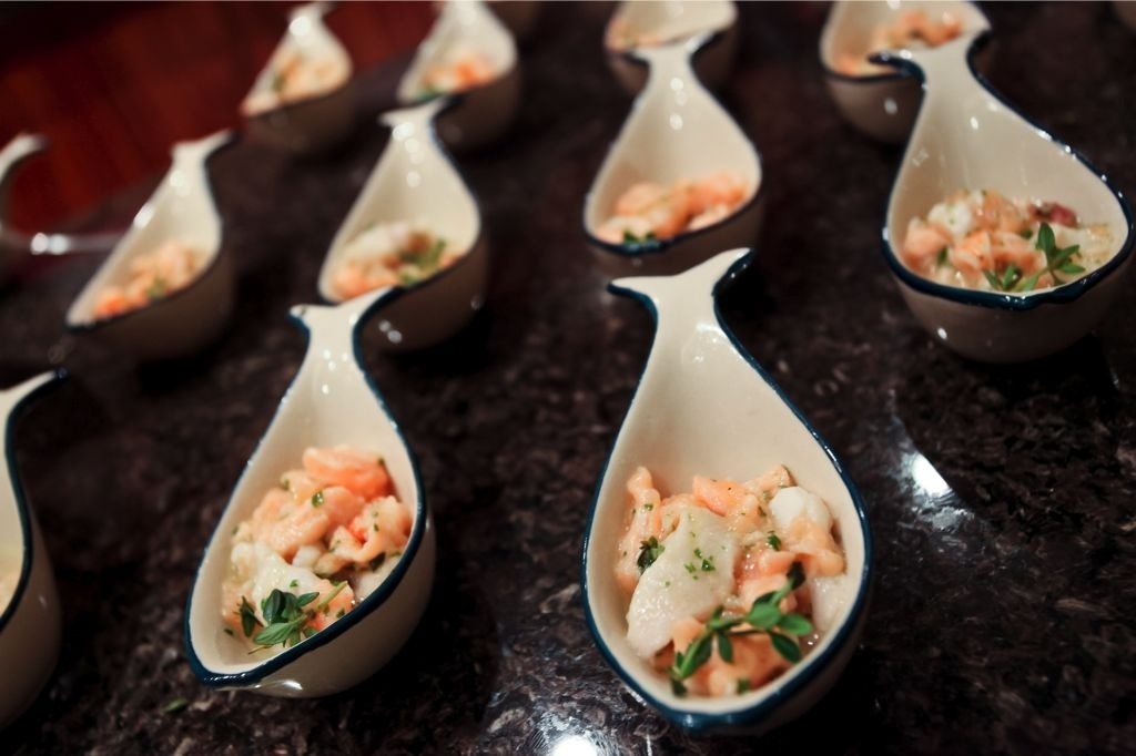 Ceviche servido em potinhos; do Famiglia Manzoli (www.famigliamanzoli.com.br) - Divulgação