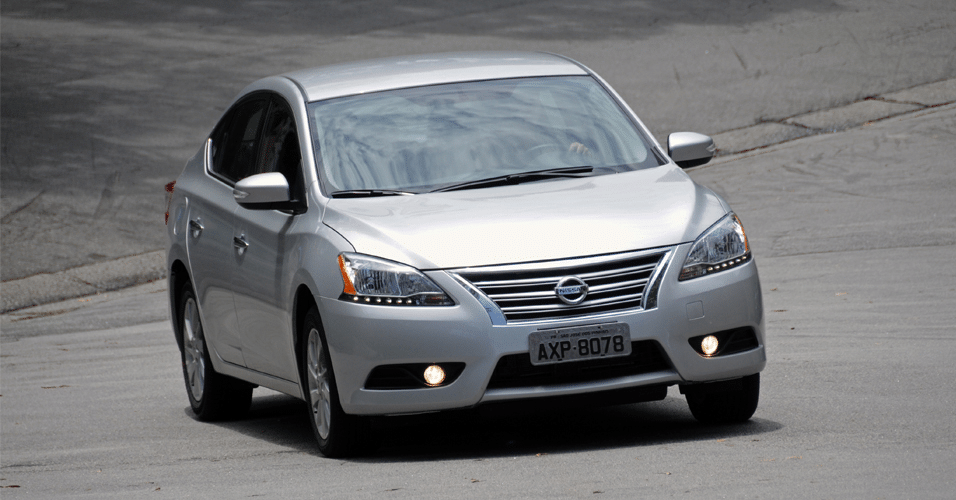 Nissan Sentra S M/T 2014 - Murilo Góes/UOL