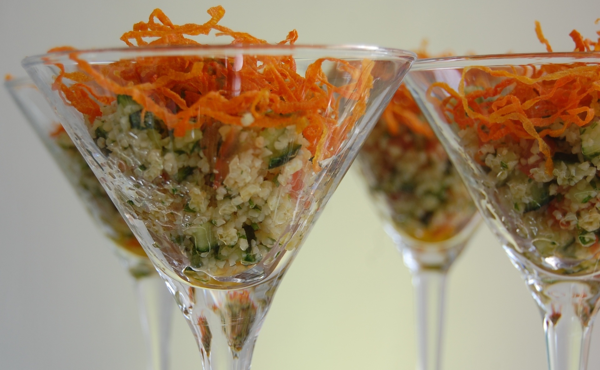 Tabule com fios de cenoura crispy; do Buffet Gislaine Oliveira (www.gislaineoliveira.com.br) - Divulgação