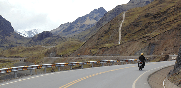 Viajar pela Cordilheira dos Andes "não é para os fracos", como disse um local a Cícero Lima - Cícero Lima/Arquivo pessoal