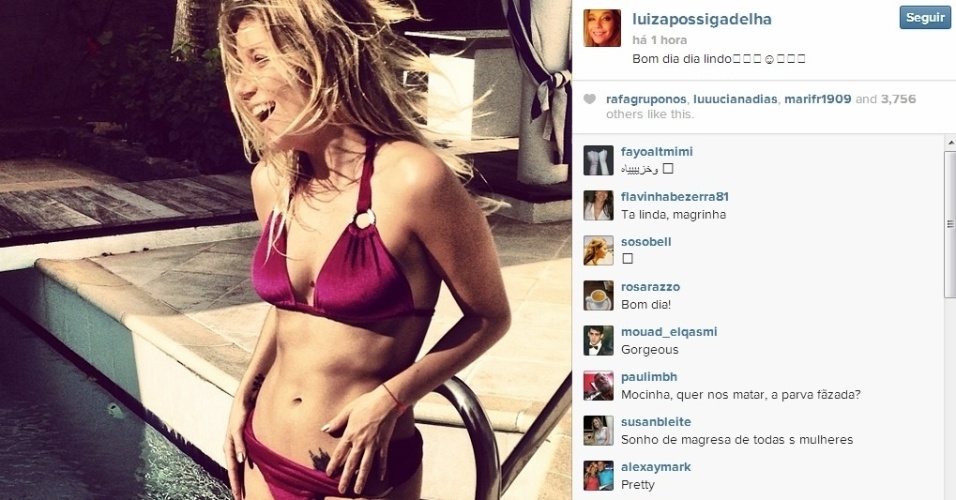 2.jan.2014 - A cantora Luiza Possi publica foto de biquíni em seu Instagram