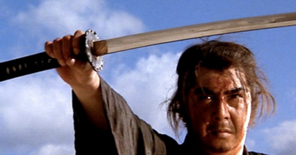TOMISABURO WAKAYAMA: 226 MORTES. Arnold Schwarzenegger estava aprendendo a brincar de luta e o japonês Tomisaburo Wakayama já estava matando no cinema, nos anos 1950. Fãs de cinema oriental certamente estão mais acostumados à fisionomia sisuda do samurai, que também pode ser visto em filmes ocidentais como "Ninja Assassino" e "Chuva Negra" - Divulgação