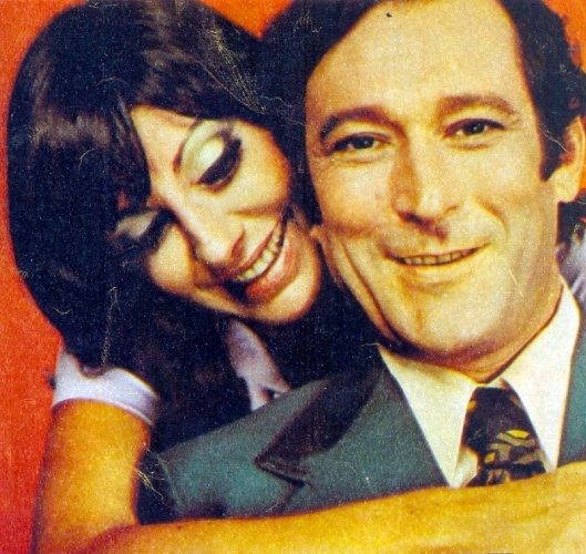 1972 - Paulo Goulart e Marília Pêra em cena da novela "Uma Rosa Com Amor"