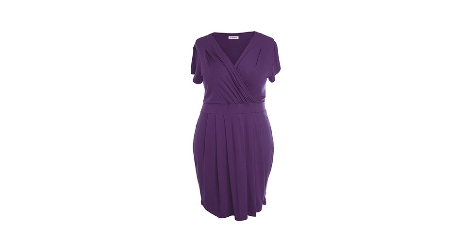 Vestido roxo transpassado; R$ 69,99, na Quintess (www.quintess.com.br). Preço pesquisado em janeiro de 2014 e sujeito a alterações - Divulgação