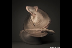 O fotógrafo japonês Shinichi Maruyama cria 'esculturas em movimento' com fotografias de bailarina nua - Shinichi Maruyama, cortesia da Bruce Silverstein Gallery, NY