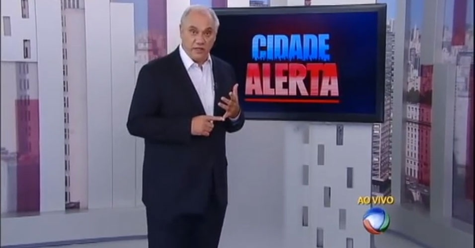 Marcelo Rezende defende Edir Macedo e cita "plano da Globo" para detoná-lo