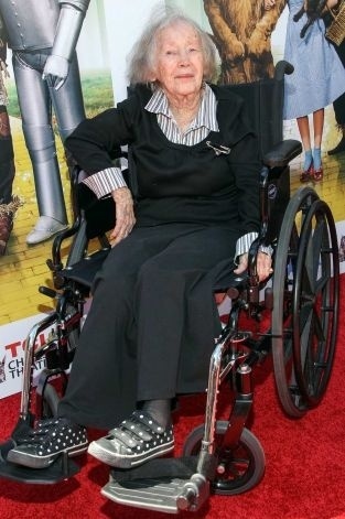A atriz Ruth Robinson Duccini, um dos Munchkins do filme "O Mágico de Oz" - Getty Images