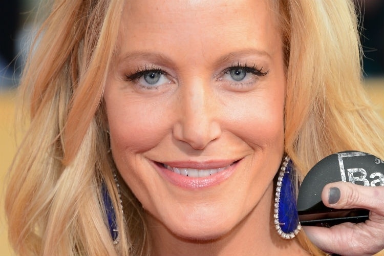 18.jan.2014 - Looks inspiradores - SAG Awards - Anna Gunn - Getty Images