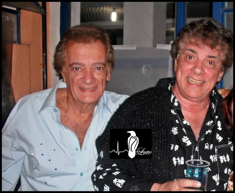 Márcio Augusto Antonucci (a direita) e seu irmão Ronald formavam a dupla Os Vips, sucesso da década de 60 - Divulgação