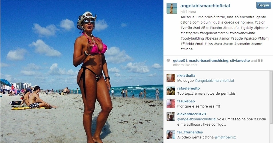 20.jan.2014 - A modelo Ângela Bismarchi está curtindo a praia em Miami, mas reclamou que só encontrou pessoas 