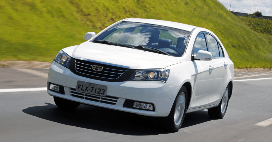 Geely EC7 - Murilo Góes/UOL