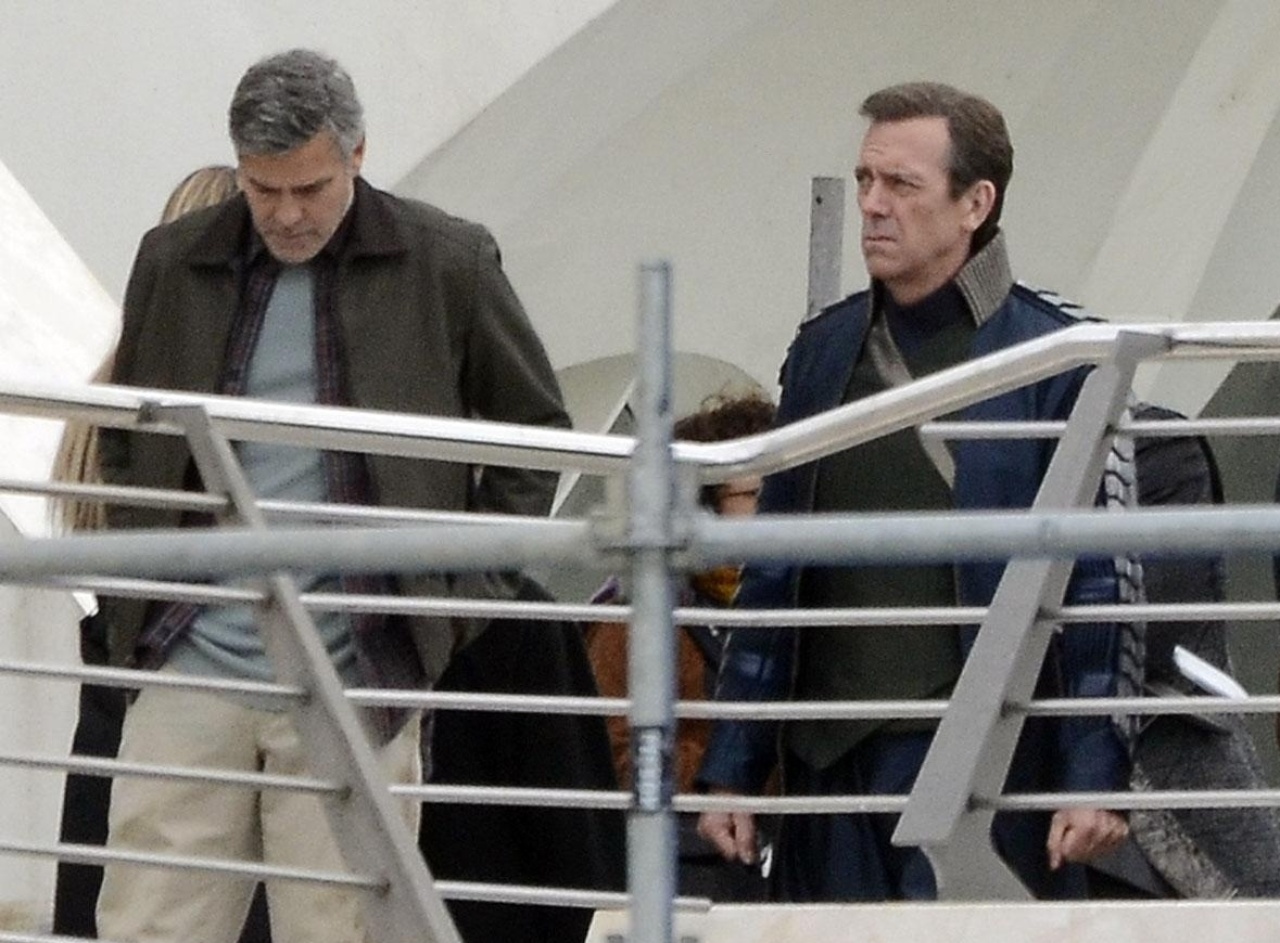 George Clooney e Hugh Laurie gravam cenas de "Tomorrowland", a Cidade das Artes e das Ciências de Valência, na Espanha - Getty Images