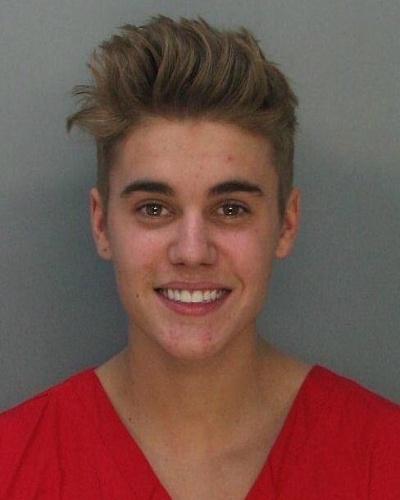 23.jan.2013 - Imagem de Justin Bieber fichado pela polícia foi divulgada pelo Twitter do departamento de polícia de Miami